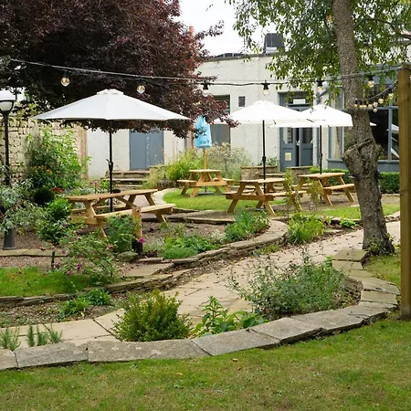 The South Stainley 宾馆 4*