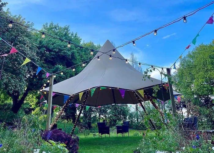 여관 The South Stainley 4*