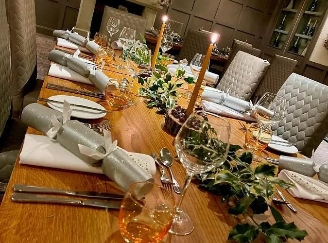 여관 The South Stainley 4*