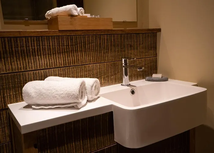 Inn The South Stainley 4*