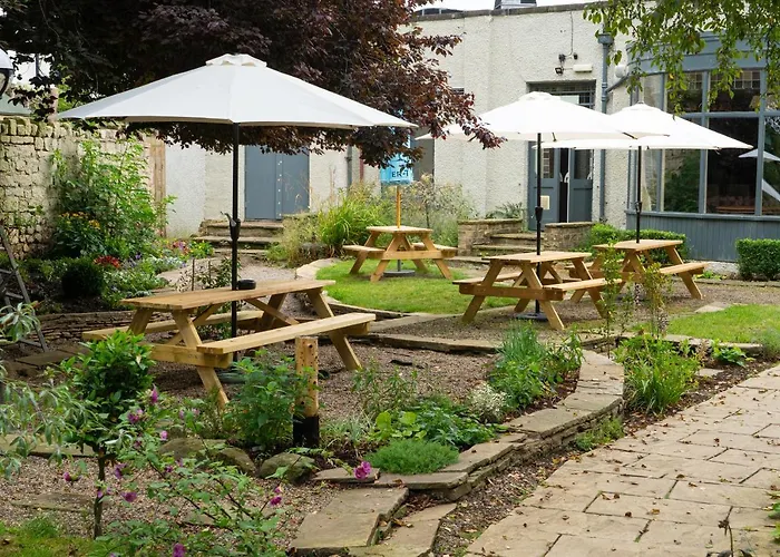 The South Stainley 4* 해러게이트