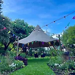 Inn The South Stainley 4*