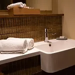 Inn The South Stainley 4*